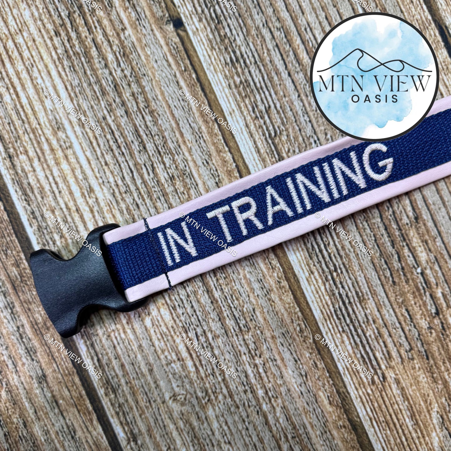 1.5” EMBROIDERED COLLAR