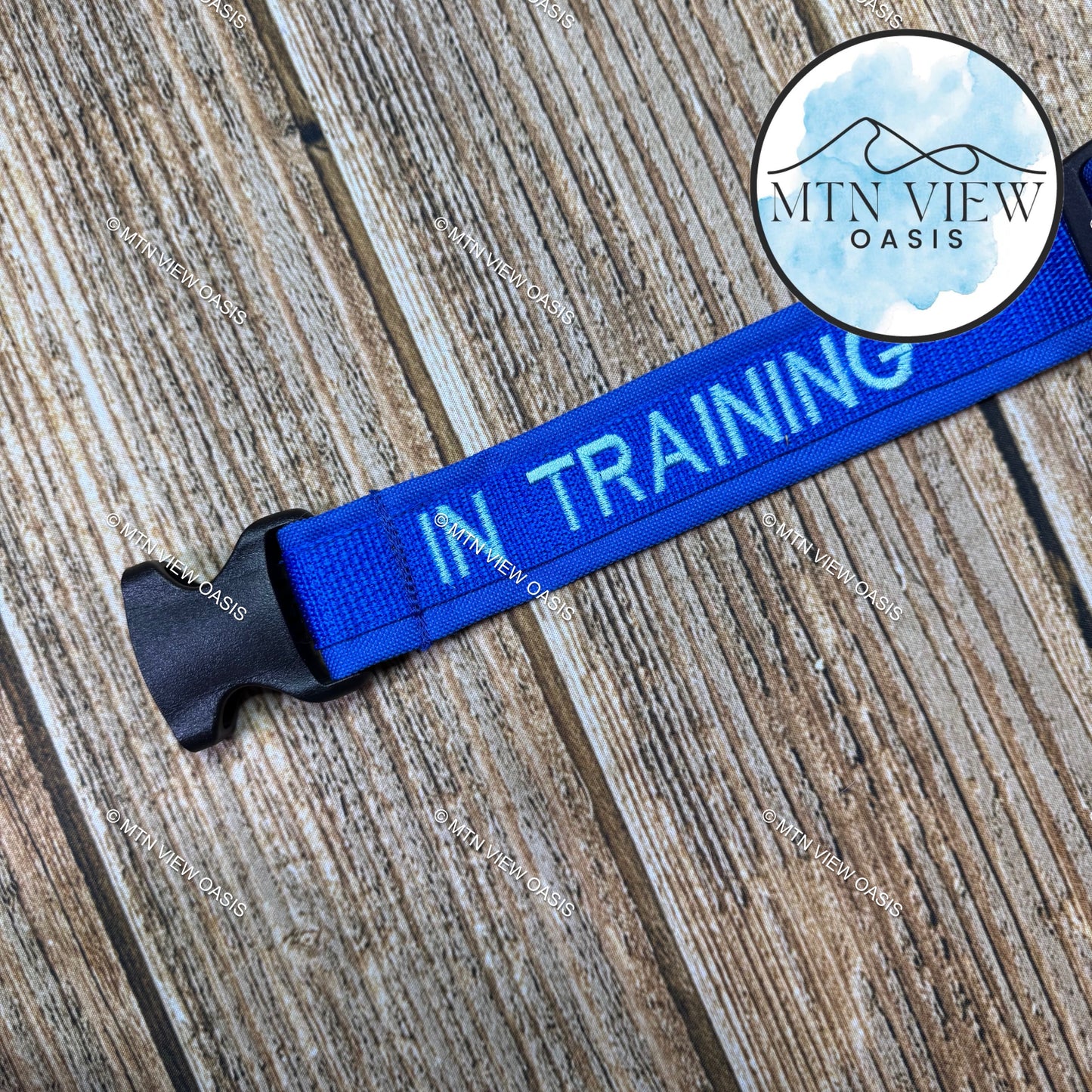 1.5” EMBROIDERED COLLAR